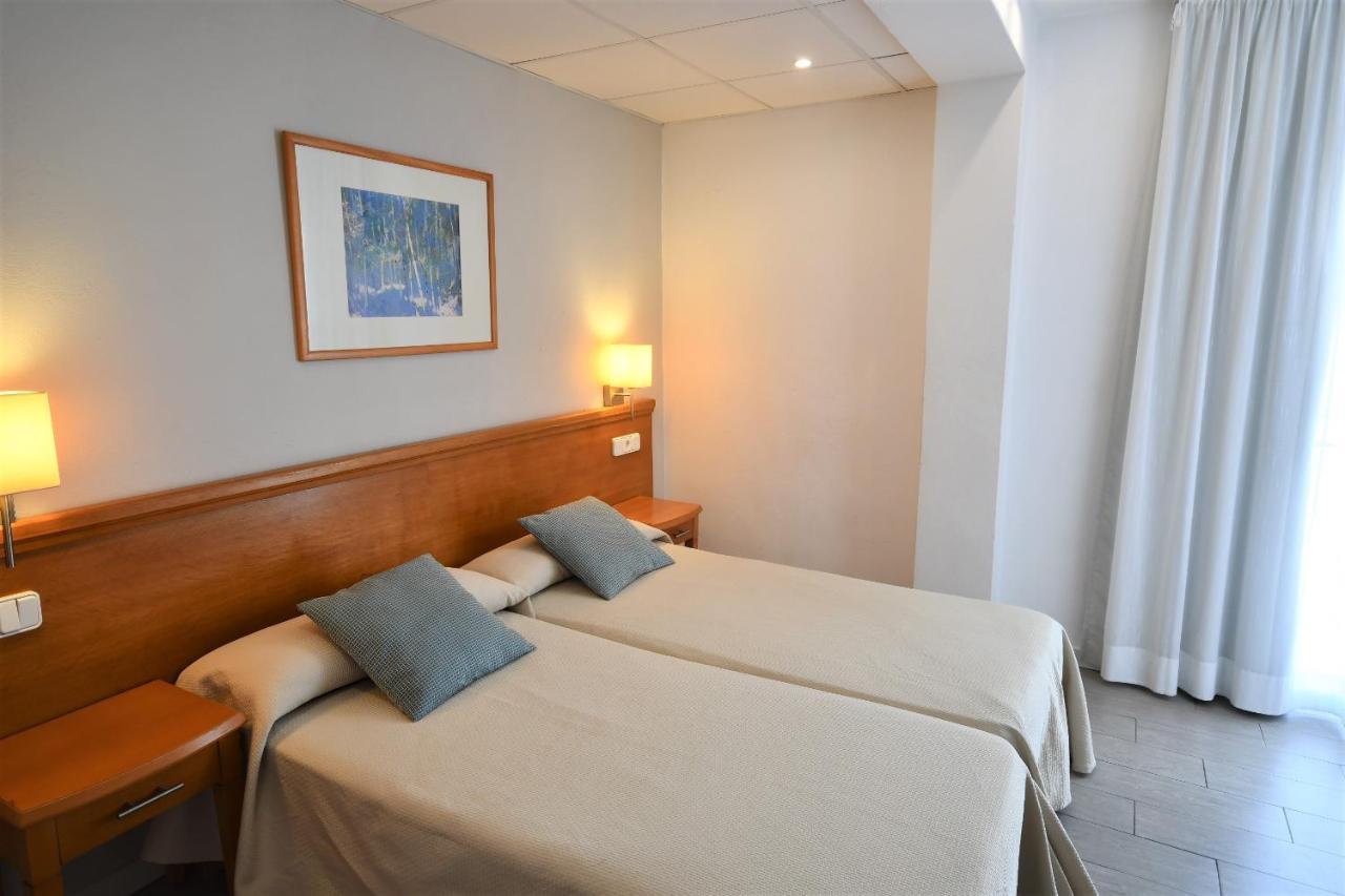 Hostal Mallorca San Antonio  Eksteriør billede