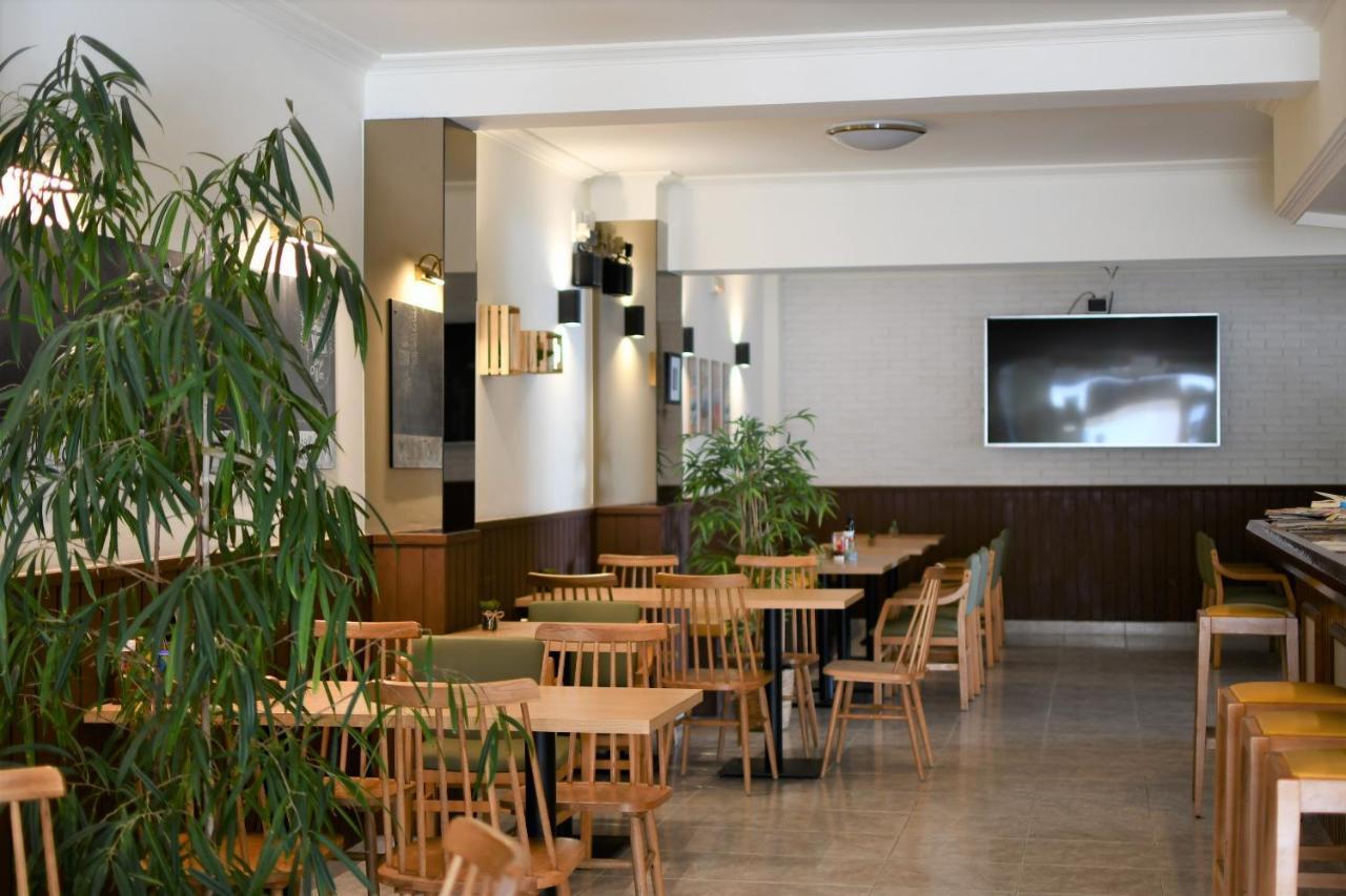 Hostal Mallorca San Antonio  Eksteriør billede