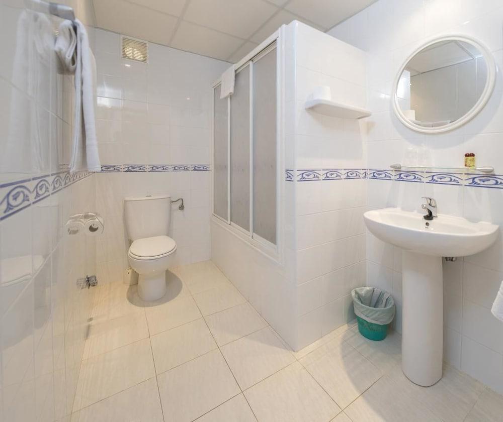 Hostal Mallorca San Antonio  Eksteriør billede