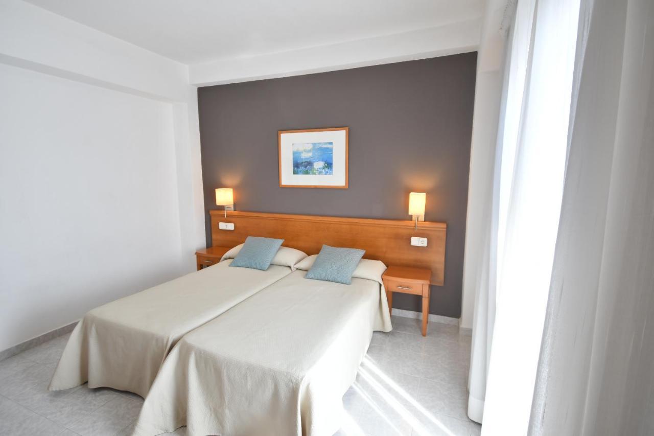 Hostal Mallorca San Antonio  Eksteriør billede