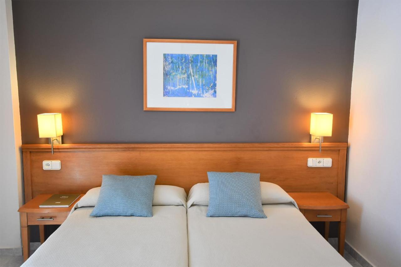 Hostal Mallorca San Antonio  Eksteriør billede